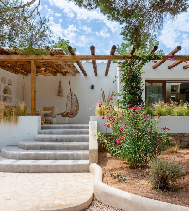 Resa Estates port des Torrent sale koop finca Ibiza house 3.jpg